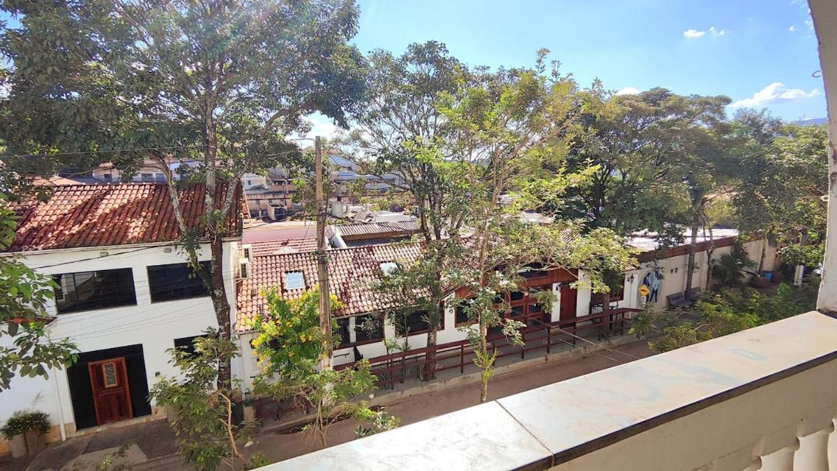 A2R ACOMODAÇÕES - Apto central e aconchegante - 1 a 6 hóspedes - B&B Santa Rita do Sapucaí