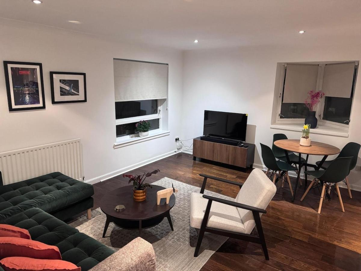 Upper Glasgow Apartment - B&B Giffnock