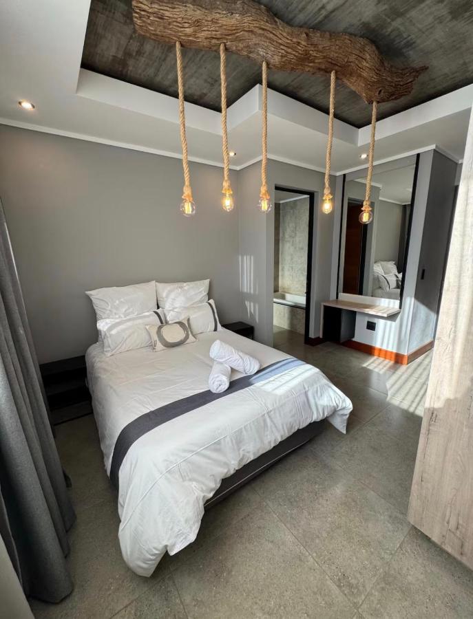 The Concrete Edit - B&B Benoni
