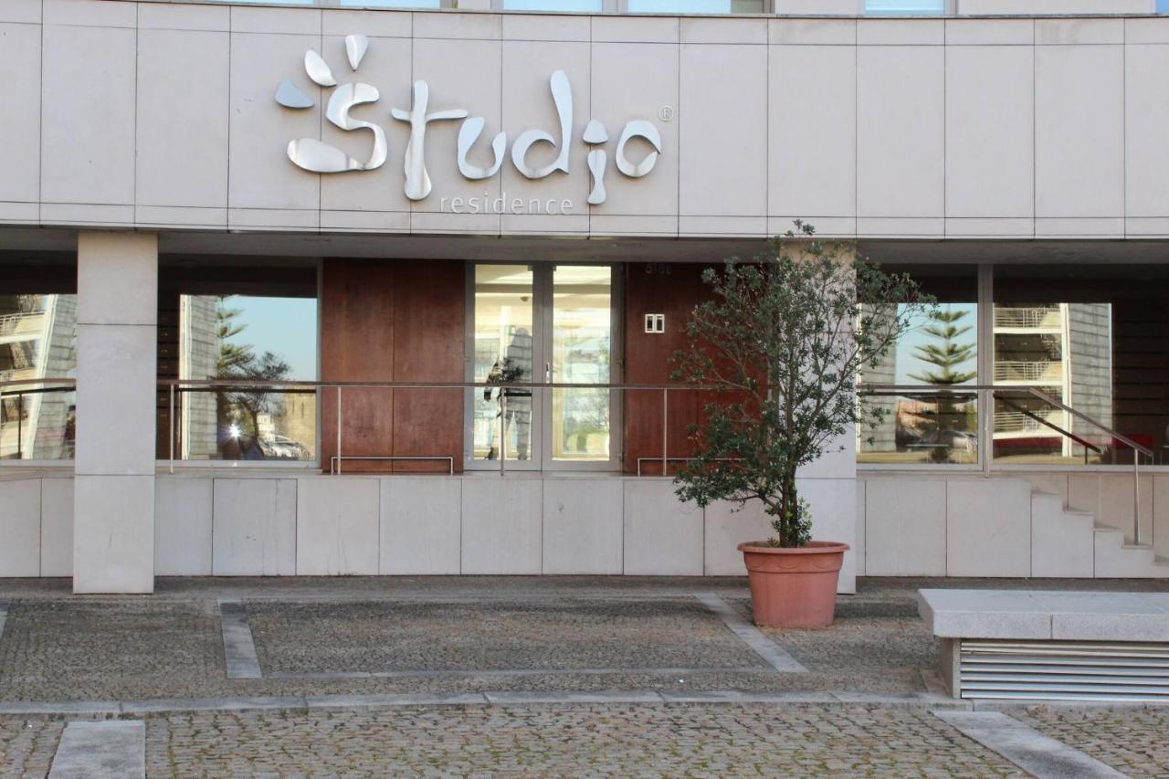 Arrábida Luxury Studio - Bed and Breakfast Vila Nova de Gaia