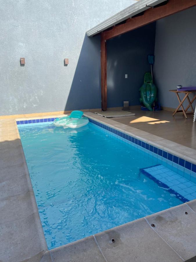 Casa com piscina a 15 minutos do Paraguai - Bed and Breakfast Foz do Iguaçu