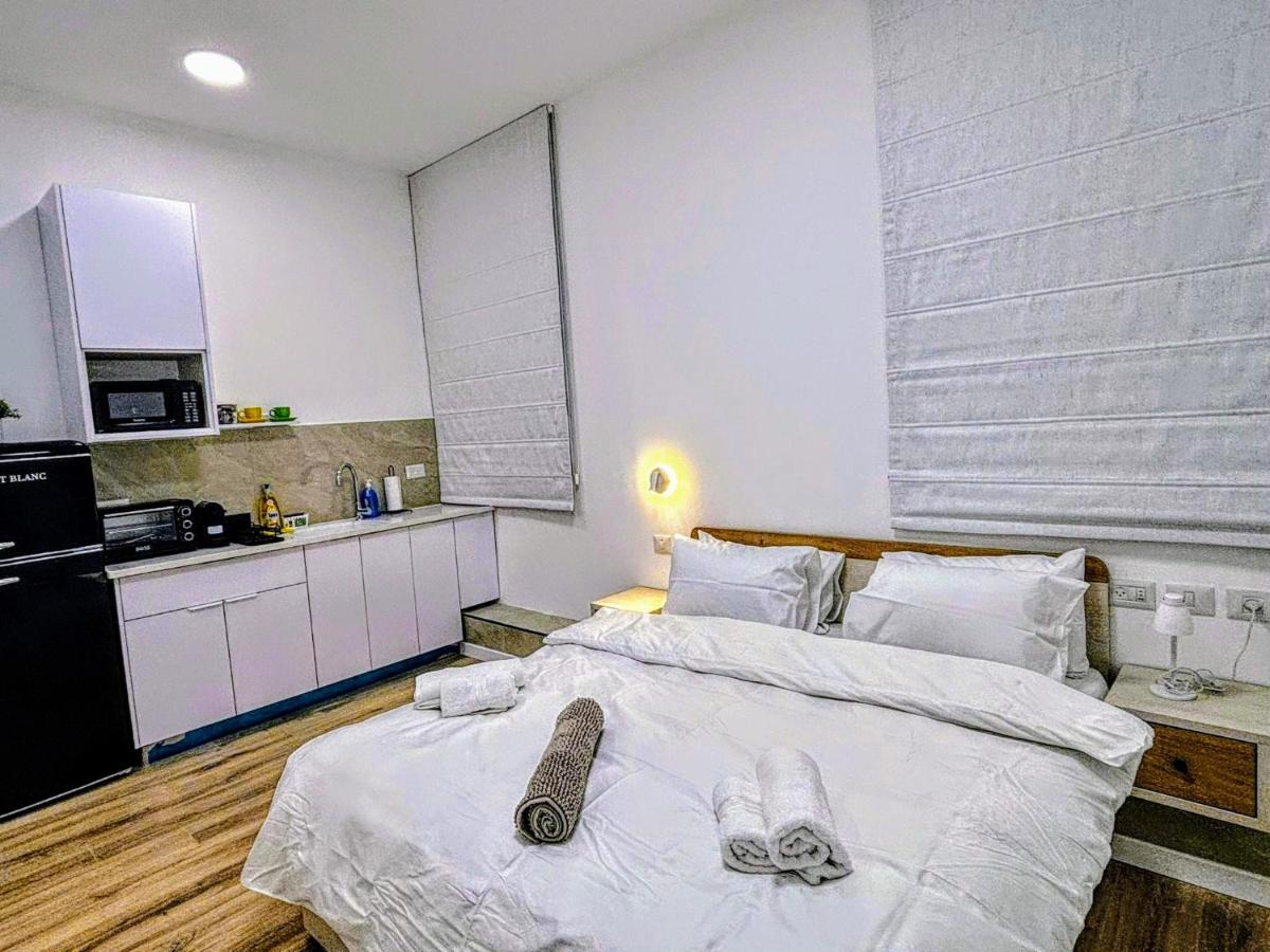 Koresh 10 -revelin suite - B&B Jerusalem