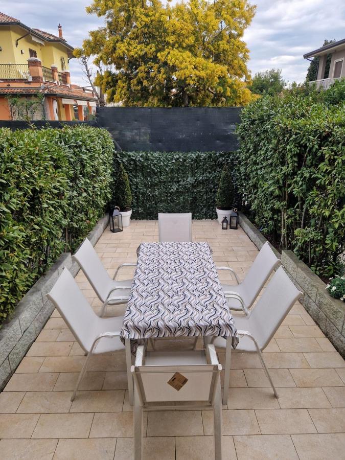 Esclusivo 4 posti letto - 2 minuti dalla spiaggia - Bed and Breakfast Desenzano del Garda