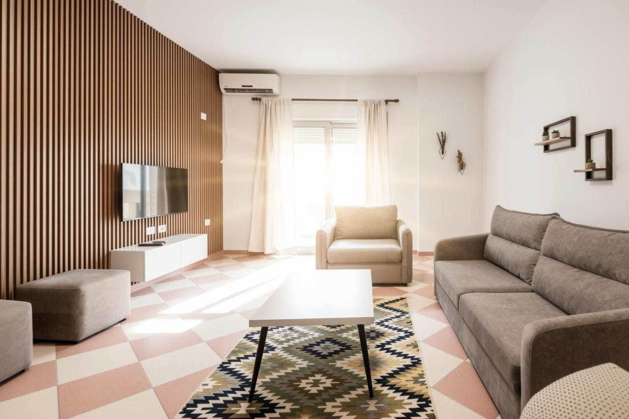 Apartment mit Aussicht und Balkon