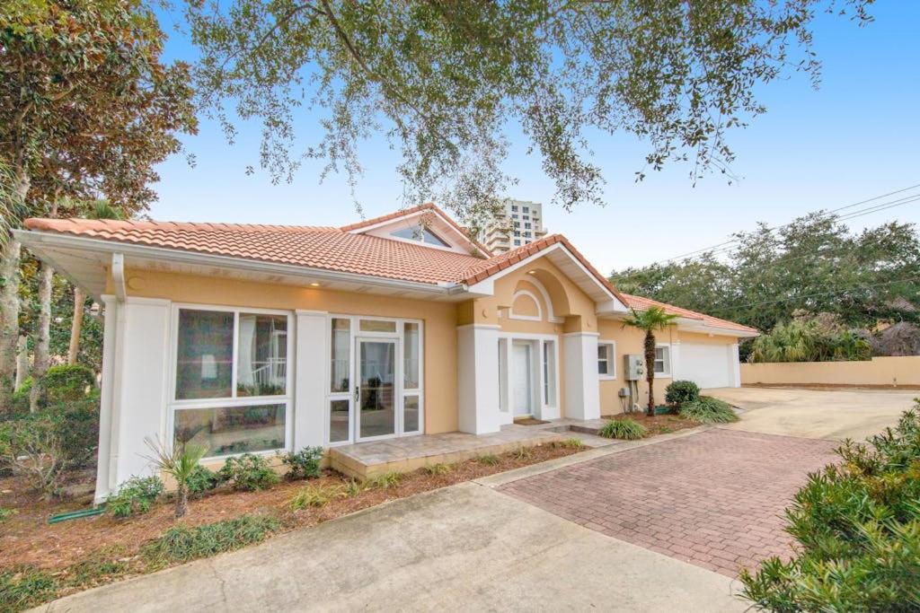 TOPS'L Captiva 53 - Bed and Breakfast Destin