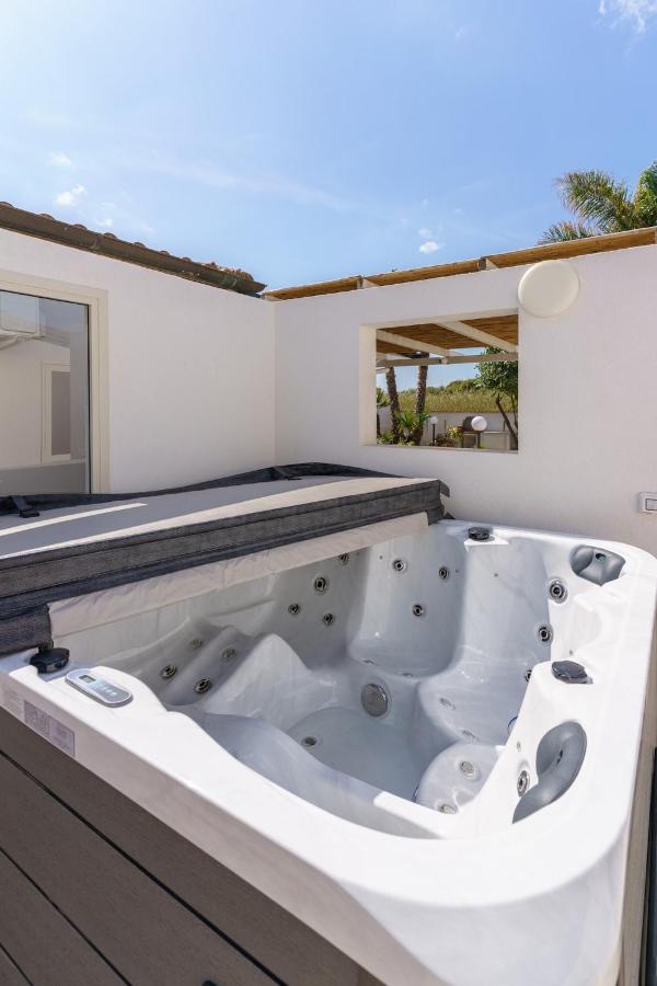 bluewindowhome - B&B Santa Maria del Focallo