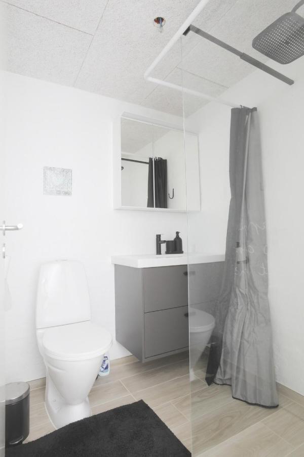 Unique, newly renovated home on Strandvejen close to the sea - Chambres d'hôtes Brovst