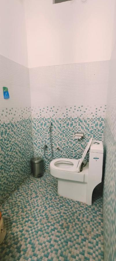Deluxe Double Room (2 Adults + 1 Child)