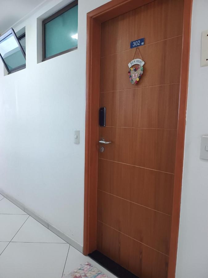Belo Studio Quadra Beira Mar de Boa Viagem proximo ao Aeroporto - Chambres d'hôtes Recife