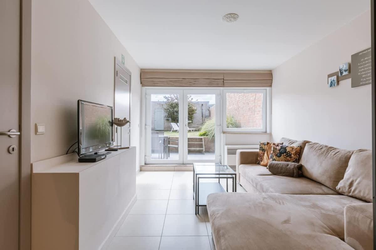 Elegant Seaside Apartment in Blankenberge - B&B Blankenberge