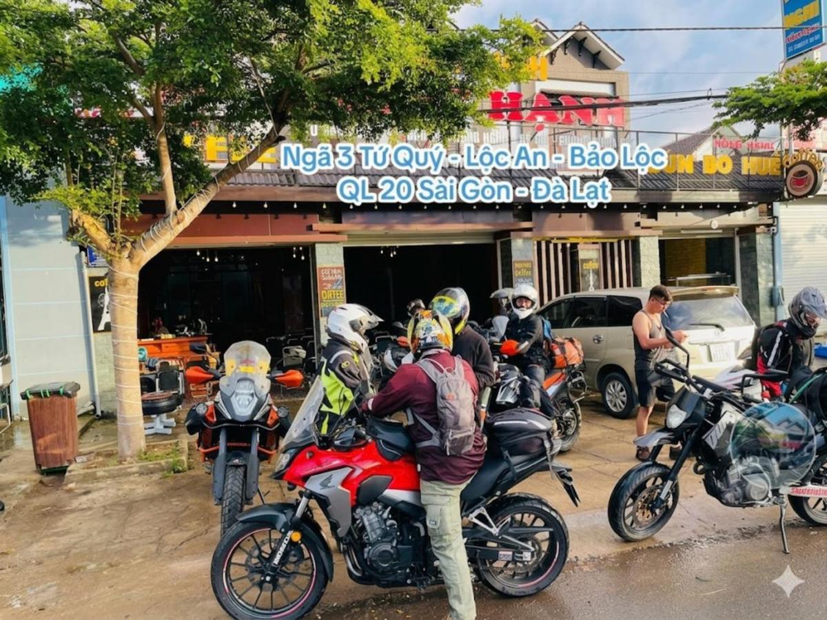 Nhà nghỉ Hồng Hạnh ( Cà Phê- Điểm Tâm - Nhà Nghỉ)