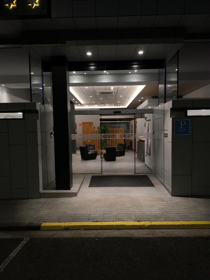 Praza Camelias - B&B Sarria