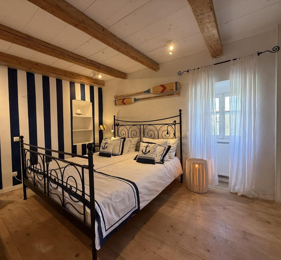 PAVI APARTMENTS Romantic Stone House K13 - Chambres d’hôtes Kornić