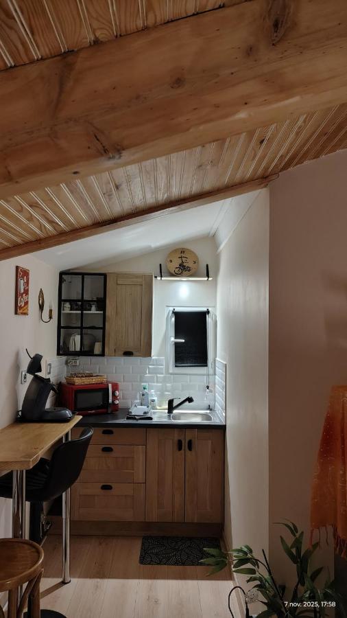 Studio indépendant entièrement équipé - B&B Ger