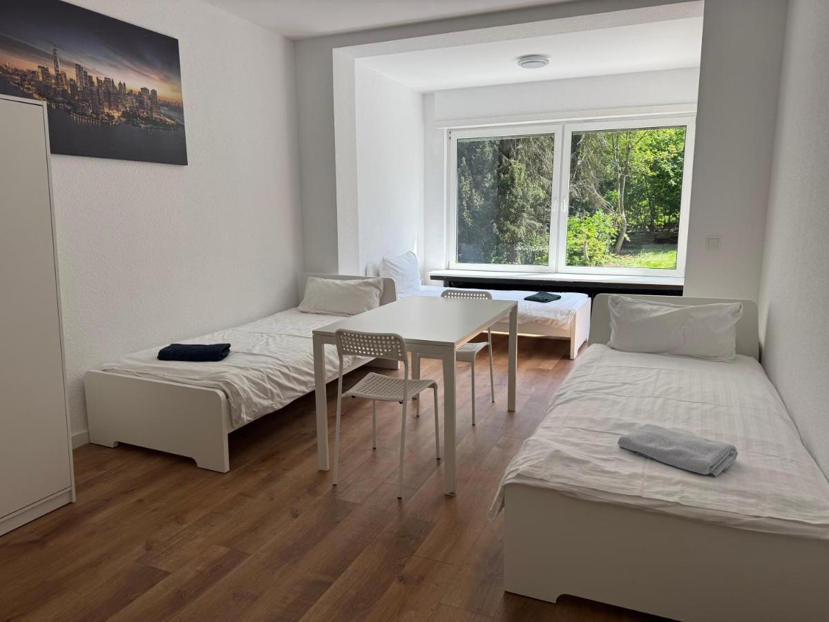 4 Zimmer Monteurwohnung Osnabrück Zentral und Autobahnnah - Chambres d'hôtes Osnabrück