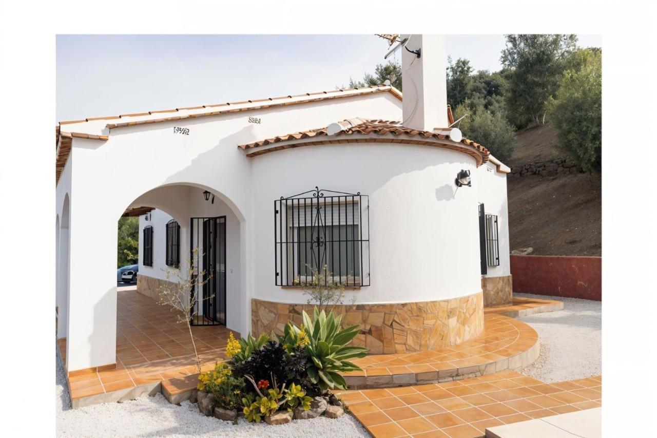 Casa Lantana: with Private Pool - B&B Arenas