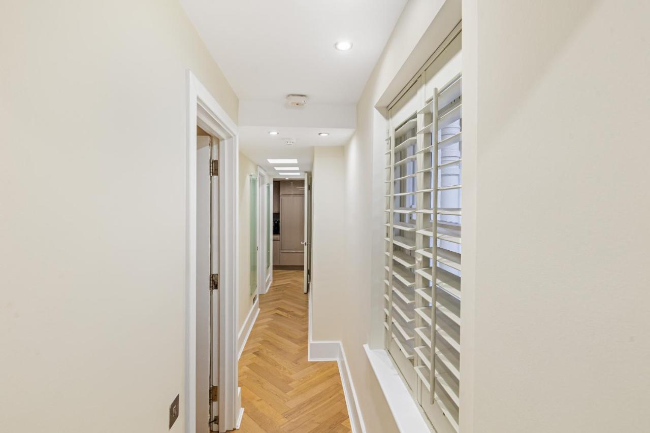 Prime Location SOUTH KENSINGTON 2BR Sleeps 6 Near Tube Station - B&B Londra