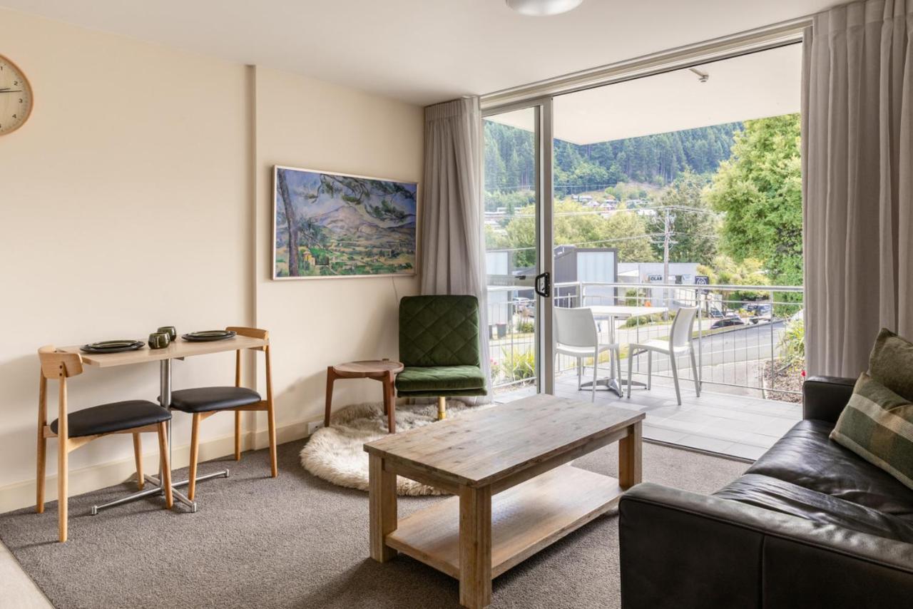 Central QT 5 min walk to town! - B&B Distretto di Queenstown