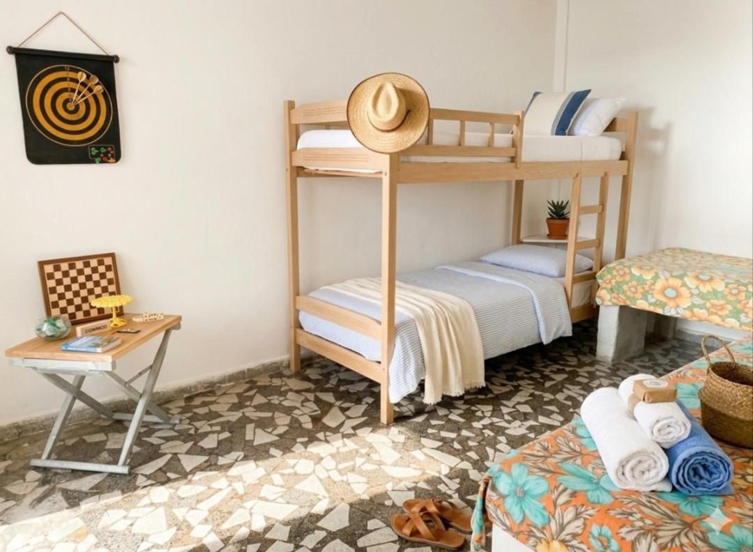 Casinha beira praia Gaivota ,há 2 minutos da praia - Chambres d'hôtes Itanhaém