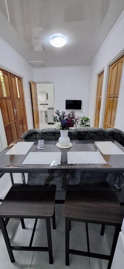 R&A Apartments -02 Paramaribo Noord, Airconditioned & fast WiFi - B&B Paramaribo