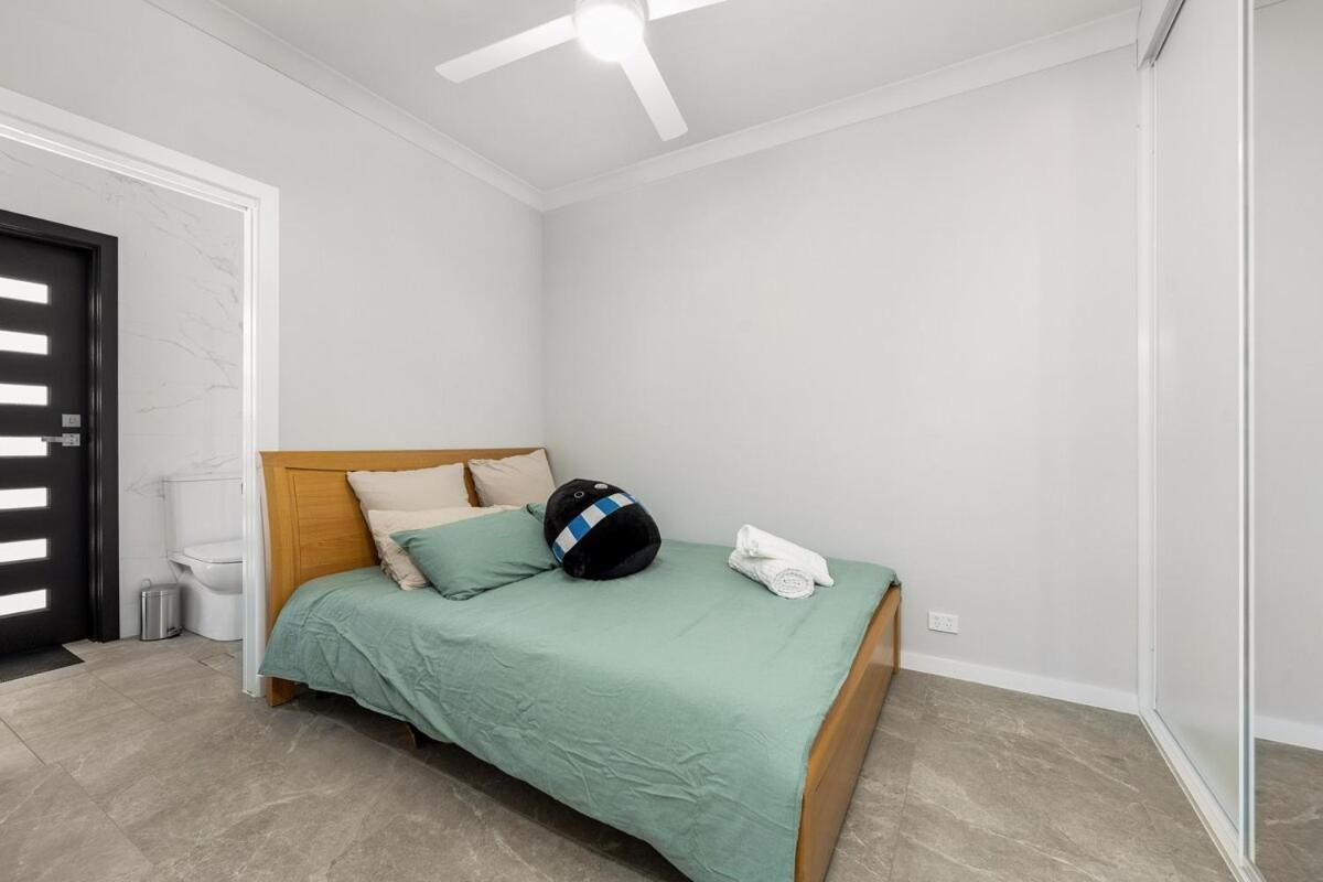 Cosy & Modern 2BDR Granny Flat - B&B Hook Island