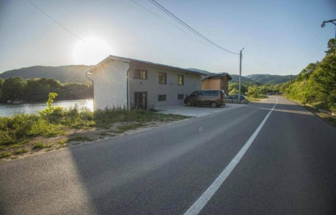 Mala House - B&B Orşova