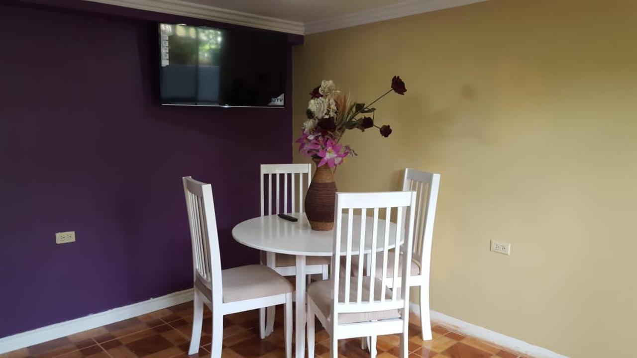 RoseMount Apartments - Ferienwohnung Scarborough
