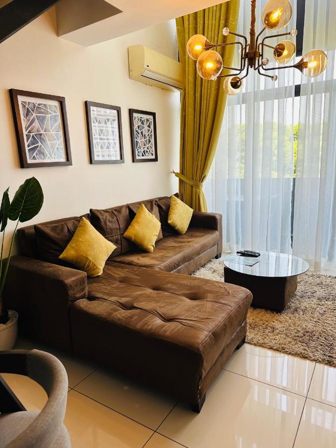 Olivia luxury house - Ferienwohnung Accra