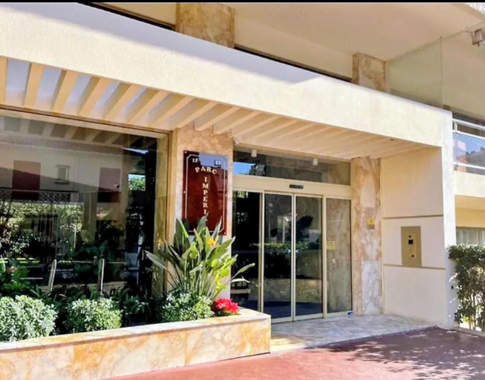 Villa sur le toit - Vue mer exceptionnelle - Bed and Breakfast Cannes