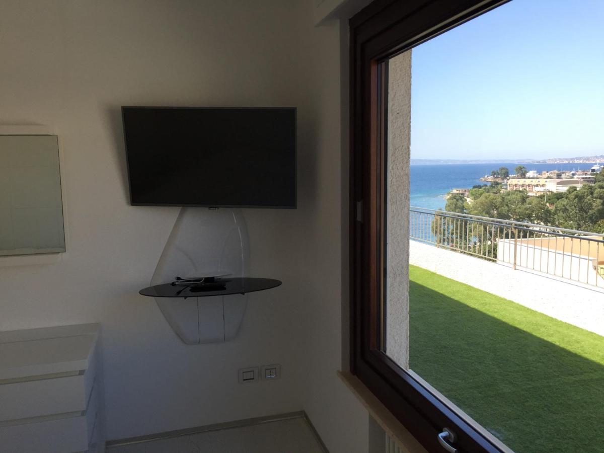 Penthouse Apartment with Sea View (3 Adults)