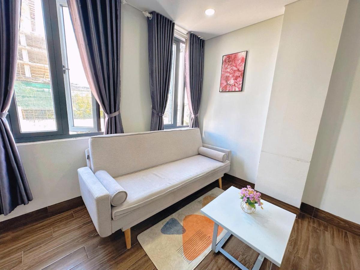 Deluxe One-Bedroom Apartment with City View