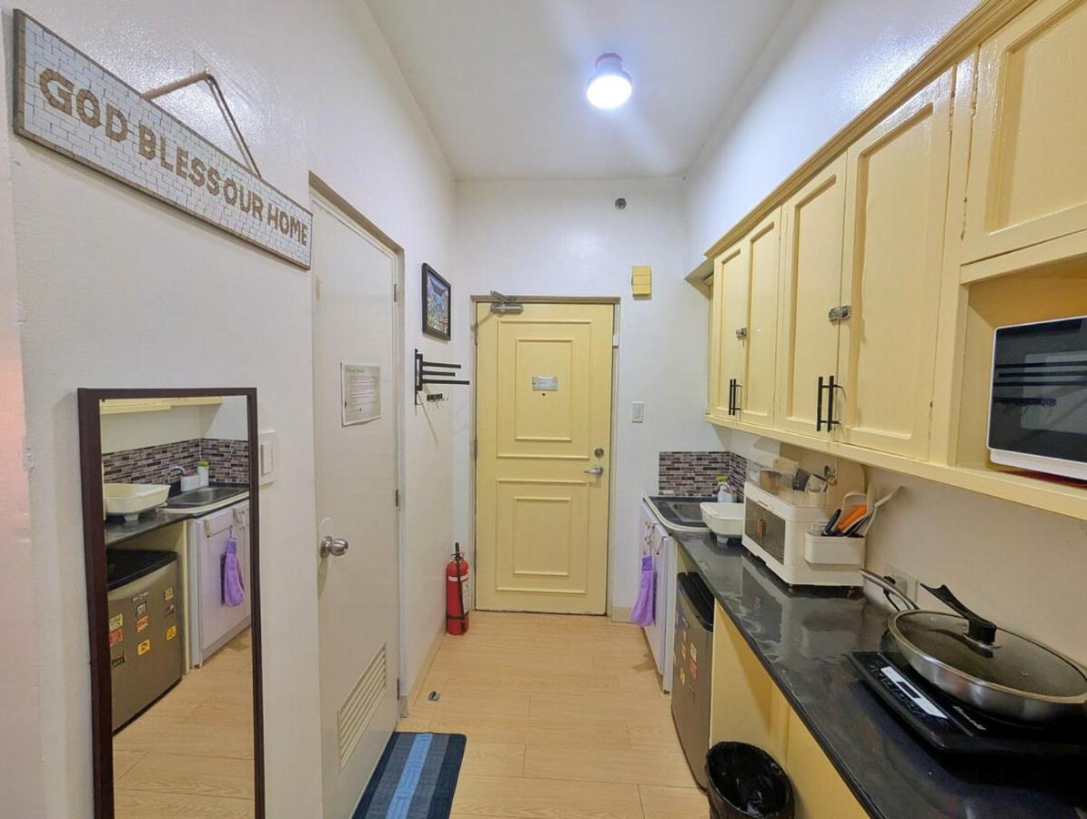 Studio Unit at the center of Alabang - Chambres d'hôtes Manille