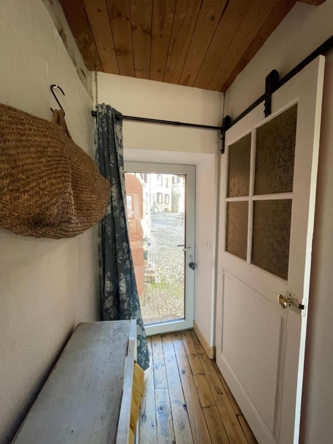 Triplex au coeur d'un patrimoine classé - B&B Aiguilhe