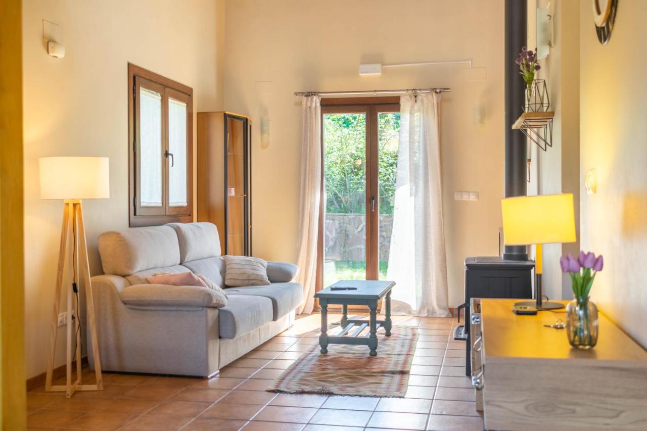Gran casa rural con encanto rodeada de naturaleza - B&B Etxalar