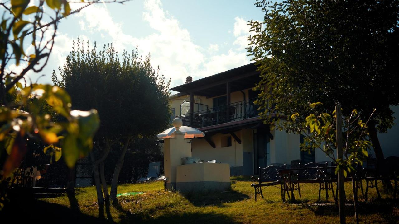 Camera Alcova in giardino - B&B Cellino Attanasio