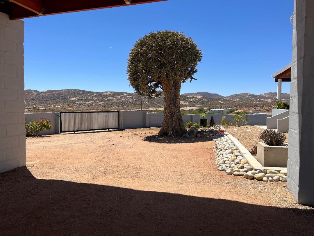 Rosemary Cottage - Charming 4-Sleeper Namaqualand Retreat - B&B Springbok