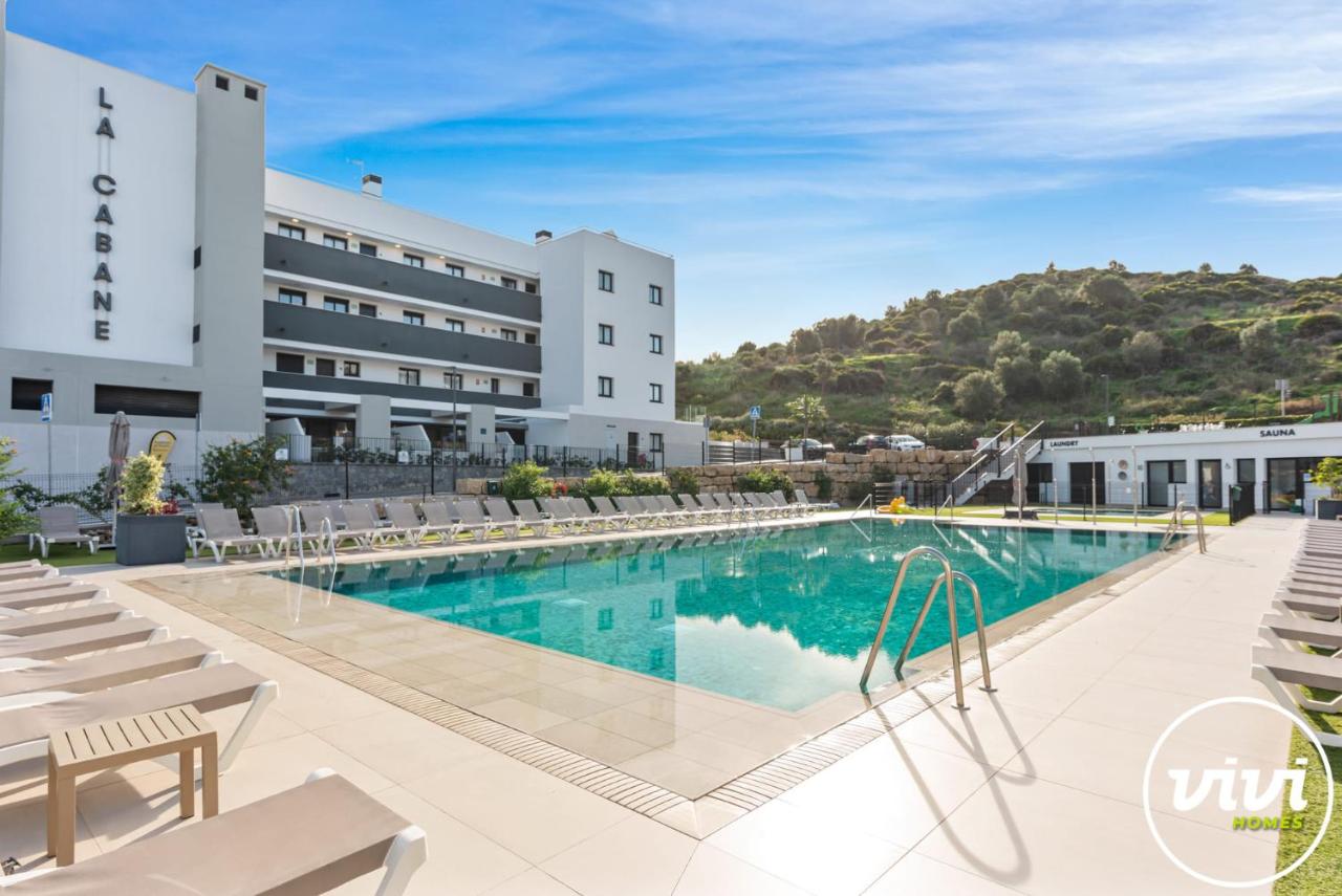 ViVi Homes - La Calma - terrace - pool - gym - Ferienwohnung Mijas Costa