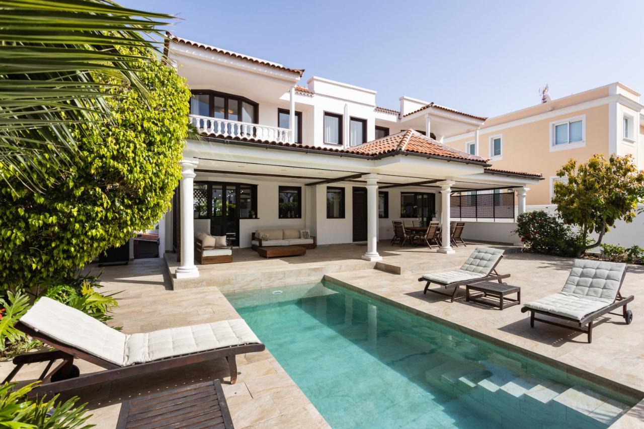 Casa Calma Canaria by Eden Rentals Villas - Chambres d'hôtes Puerto de la Cruz