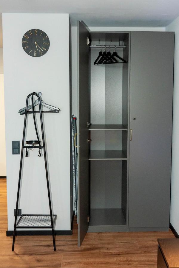 Stilvolles Apartment nähe Mainz mit Parkplatz - Bed and Breakfast Ober-Olm