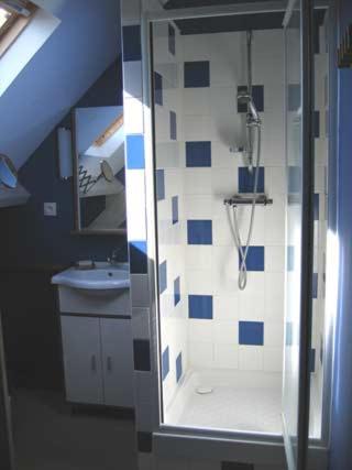 Quadruple Room with Private Bathroom