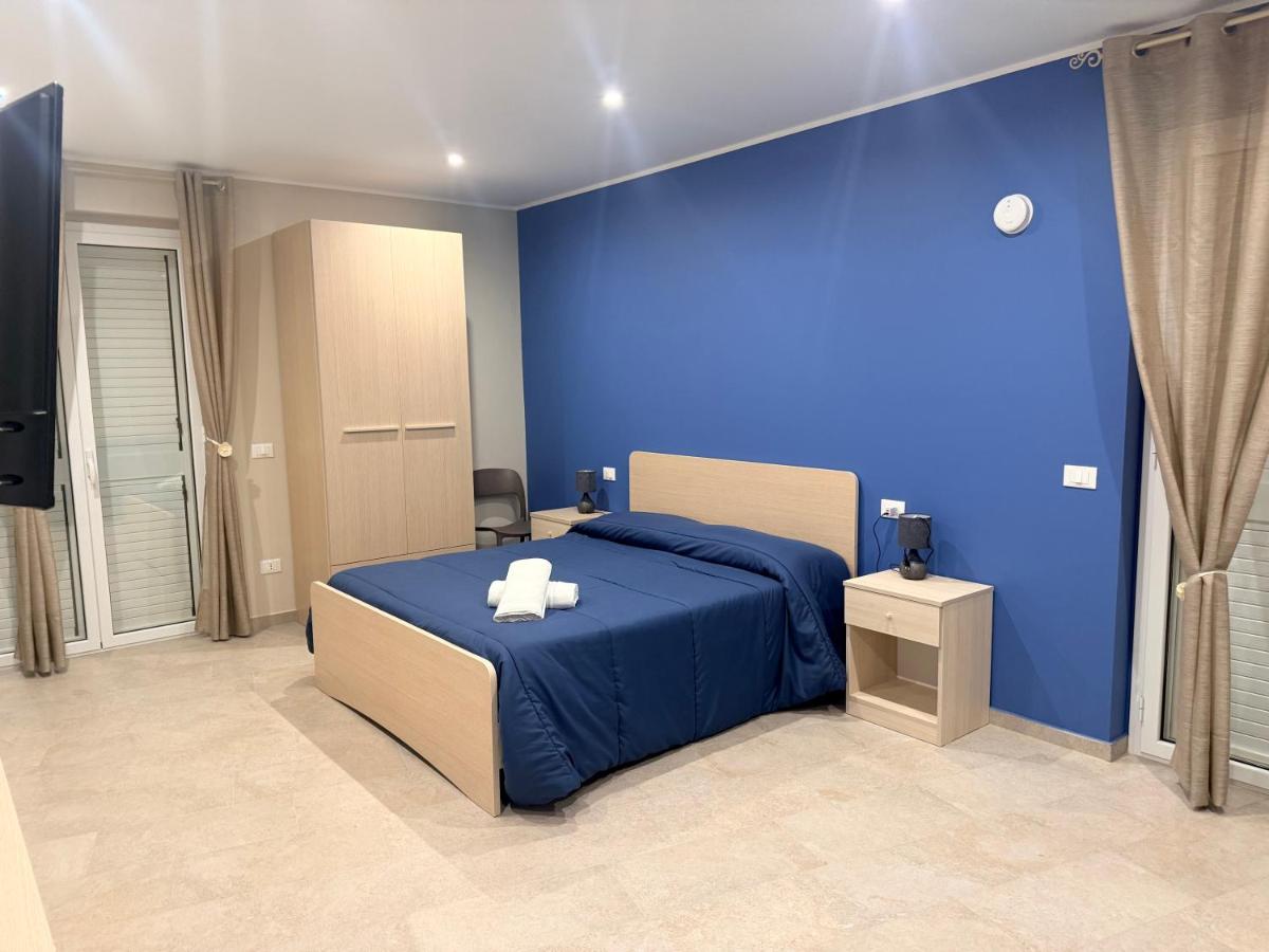 Sofia s Rooms - B&B Falcone