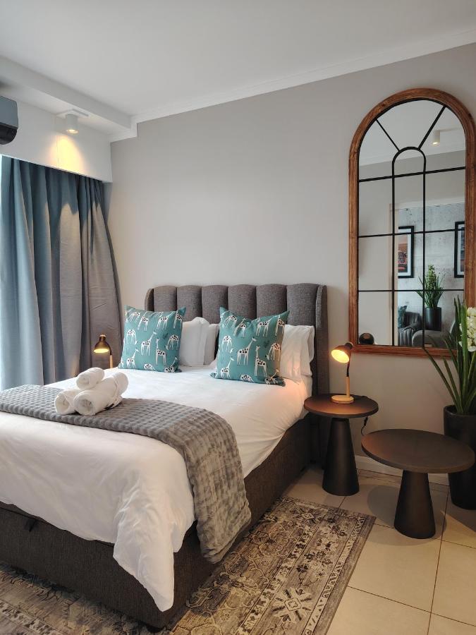 Menlyn Maine Trilogy Apartment 508 - B&B Pretoria