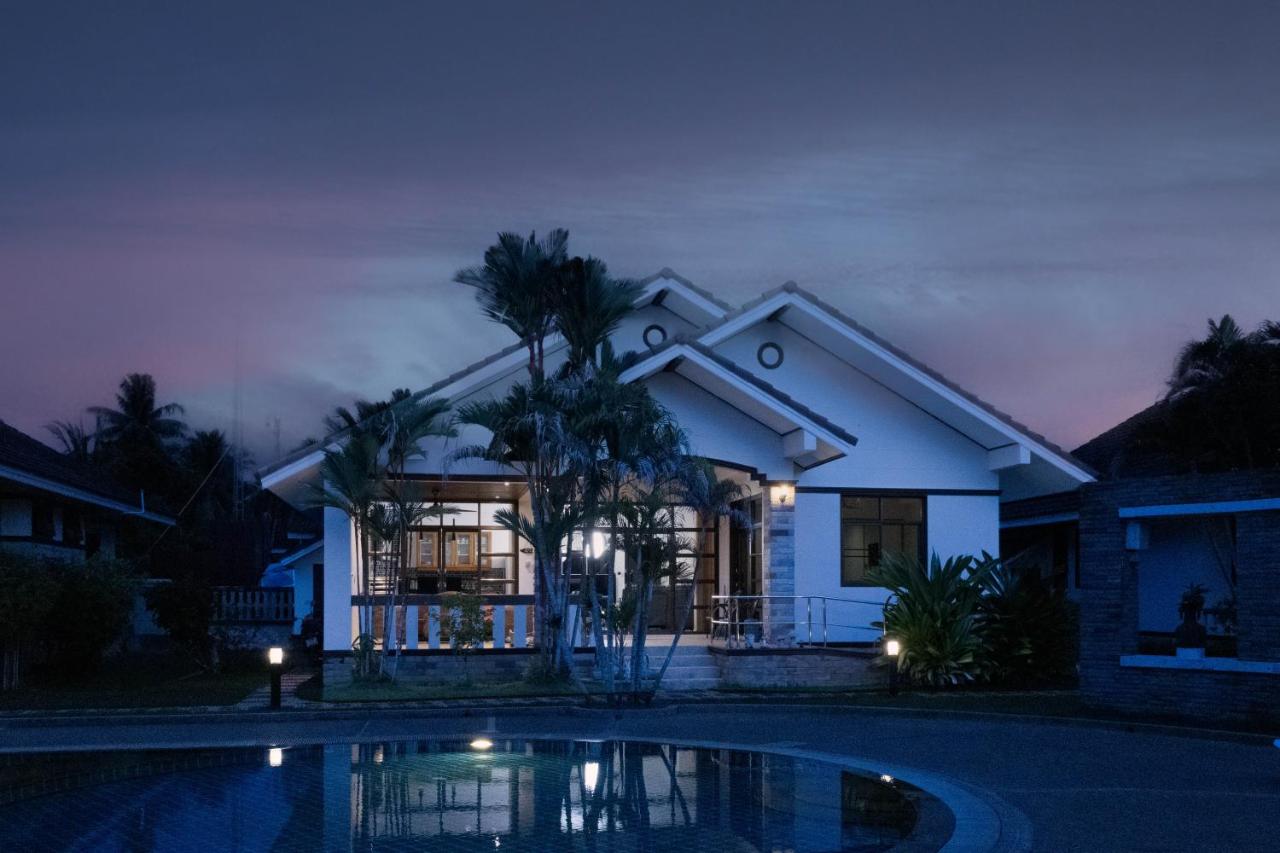 3 bedroom villa at Safir Village, Ban Phe, Rayong - Chambres d'hôtes Klaeng