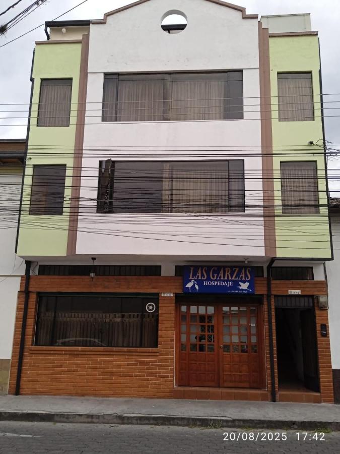 Hospedaje Las Garzas - Bed and Breakfast Ibarra