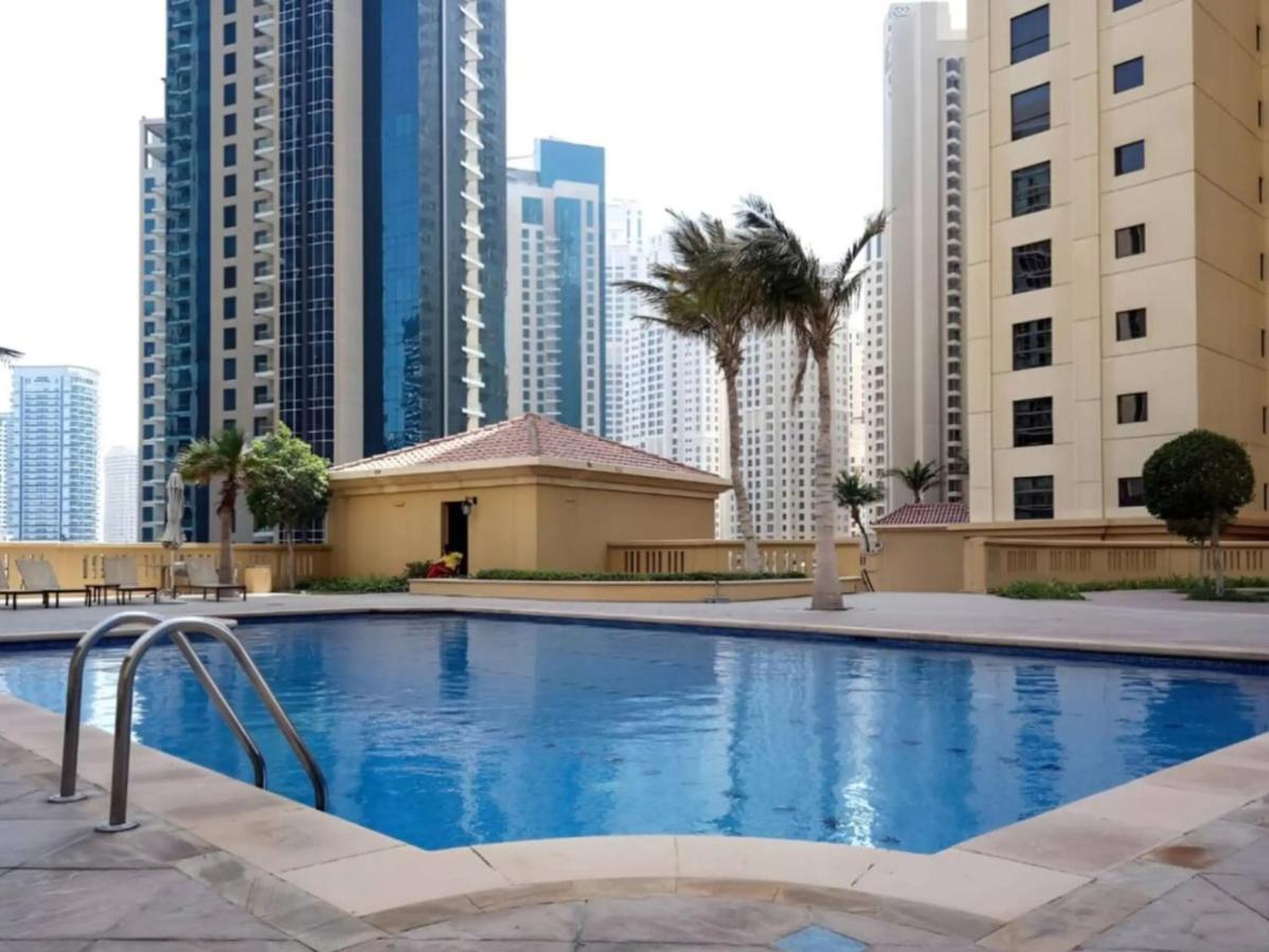 Dubai Eye & Sunset Views Beach Access - B&B Dubai