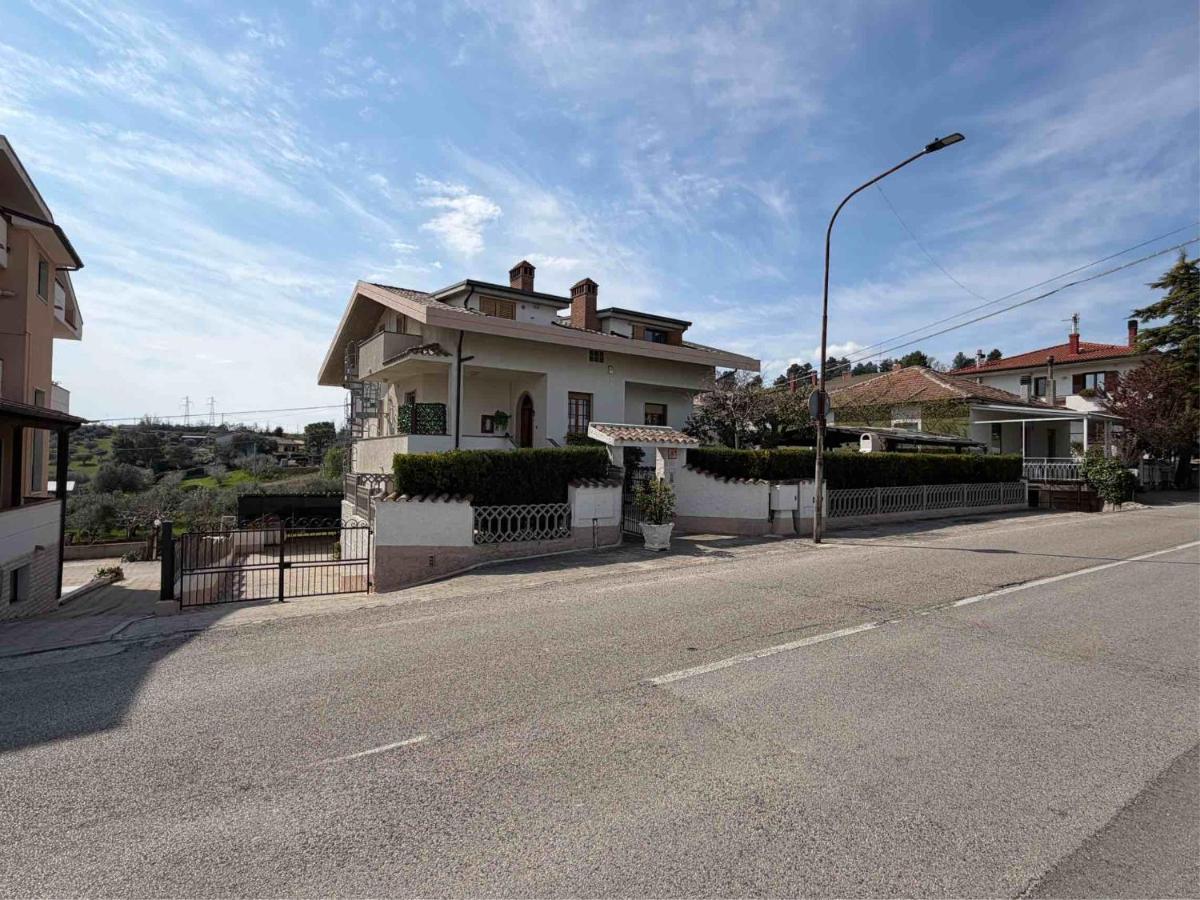 Casa Vacanza Renato 2 - B&B Silvi Paese