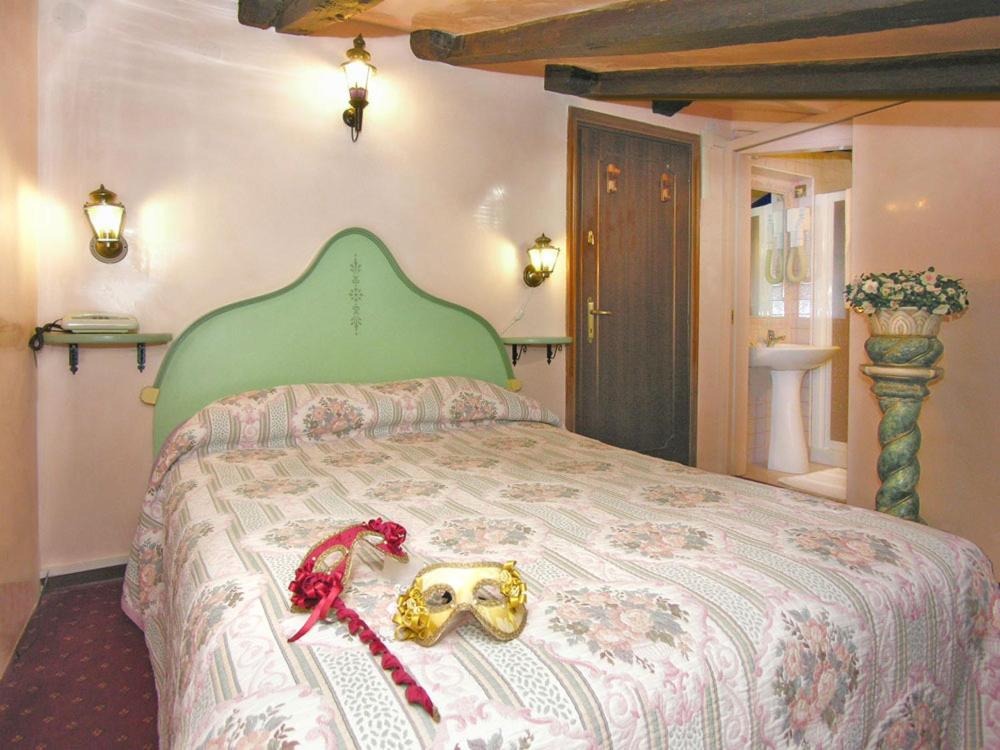 Small Single Room - Attic
