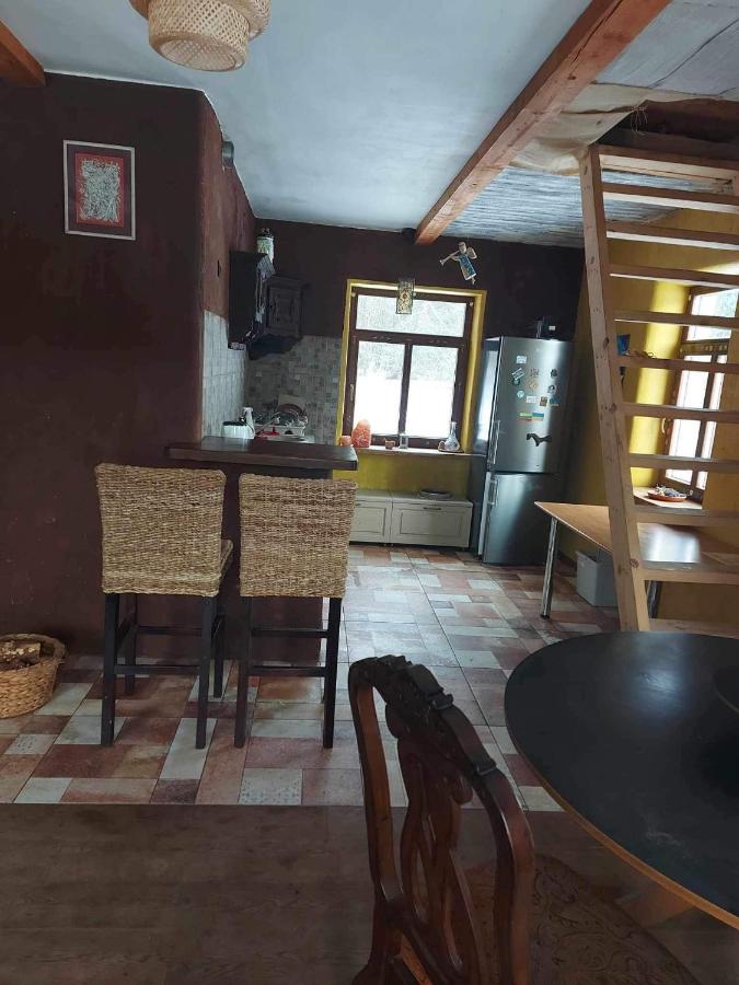 Balto kalno namai, Kernavėje - B&B Kernavė