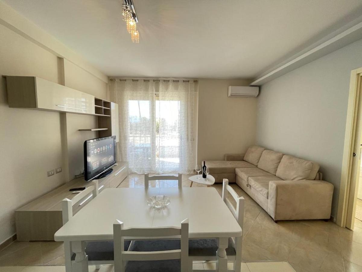 Jico Travel - Joni Apartment - B&B Vlore