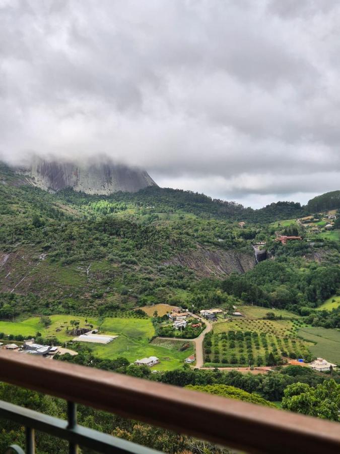 Vista Azul - Apartamento com cozinha vista para a Pedra Azul - B&B Pedra Azul